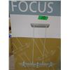 Image 2 : NEW:  FOCUS LIGHT FIXTURE (MODEL 20124A)