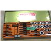 Image 3 : 38 PIECE TAP & DIE SET