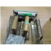 Image 2 : BOX C/W ASSORTED TROWELS
