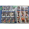 Image 1 : COLLECTABLE:  BINDER OF ASSORTED SPORTS CARDS