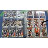 Image 2 : COLLECTABLE:  BINDER OF ASSORTED SPORTS CARDS
