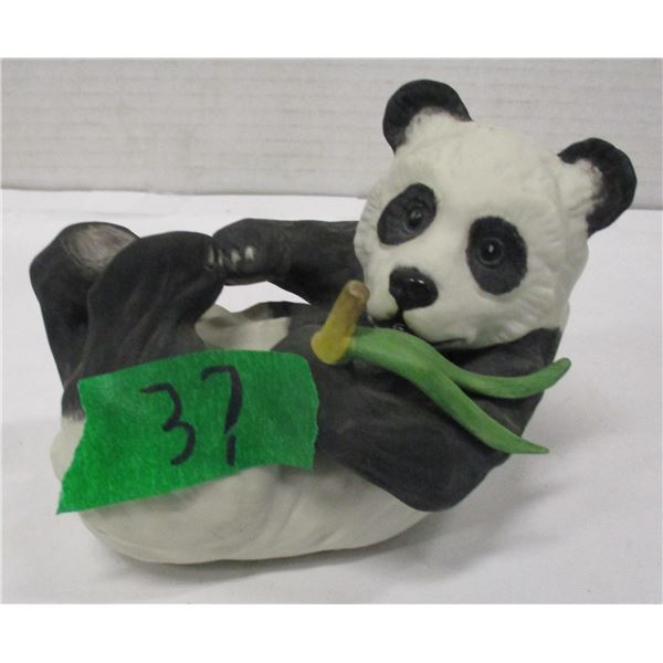 COLLECTABLE:  PANDA RESTING ORNAMENT (BY BOEHAN)