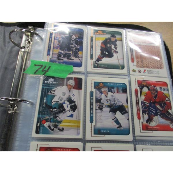 COLLECTABLE:  LEATHER ALBUM WITH OVER 400 SPORTS CARDS
