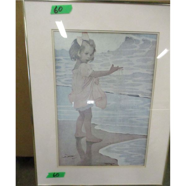 PICTURE OF GIRL ON BEACH