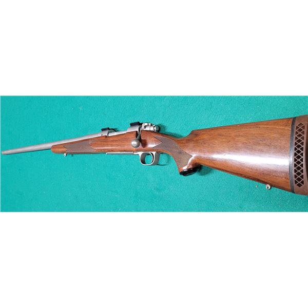 Winchester Model 70 Left Hand in 300 Win. Magnum.