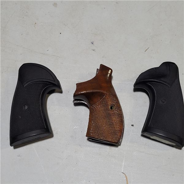 3 sets of Smith & Wesson Revolver Grips