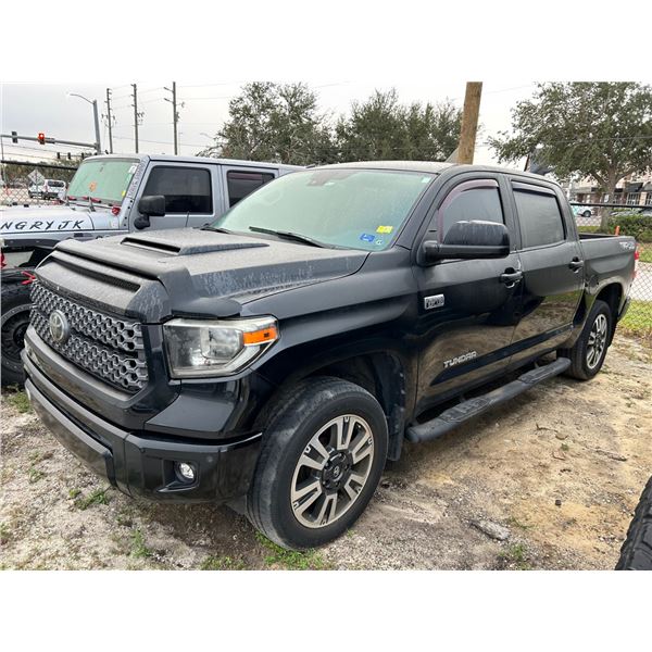 2018 Toyota Tundra Trd 4X4 Sport Crew Cab SB Pick Up