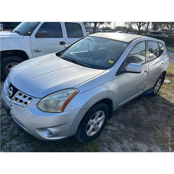 2013 Nissan Rogue SE AWD  5-DR. SUV