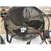 Image 1 : Honeywell Drum Fan