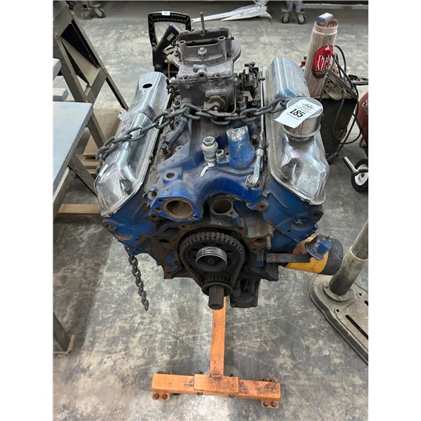 Gas Vintage V8 Engine w/Stand