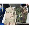 Image 1 : Camo Uniform, Carry Bags