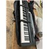 Image 1 : Yamaha Electronic Keyboard w/Carry Case