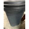 Image 2 : Grey Lidded Rolling Waste Can