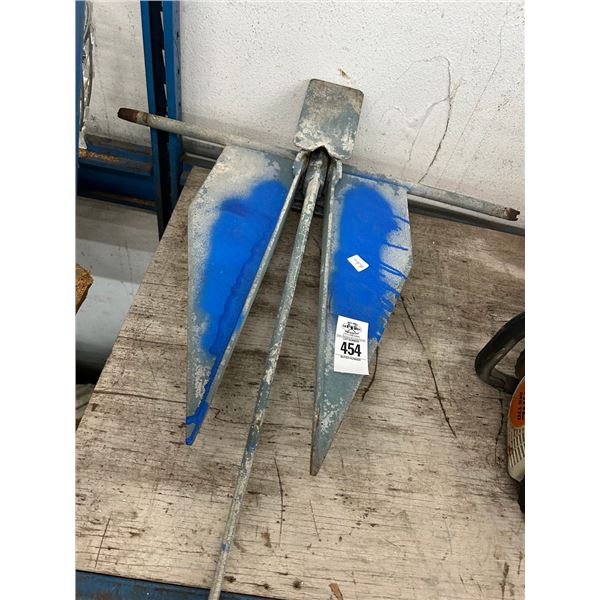 Large Danport Style Anchor