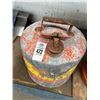Image 1 : Vintage Metal Fuel Can