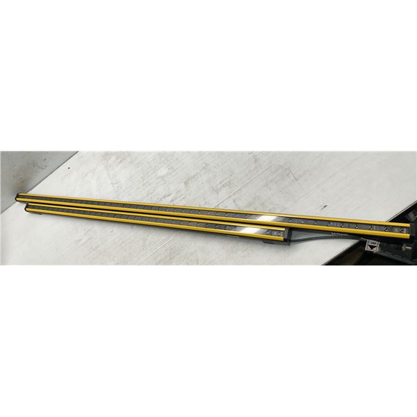 Set of (2) Sick #1116215/1116216 Safety Light Curtains