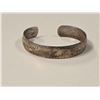 Image 1 : Vintage Sterling Silver Hand Engraved Cuff Bracelet - Weight 10 grams - 1.9 mm wide