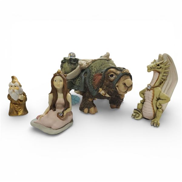 4 The World of Krystonia Figurine: MOS (large), Graffyn's Surprise, N'Grall, Vena - with Original Bo