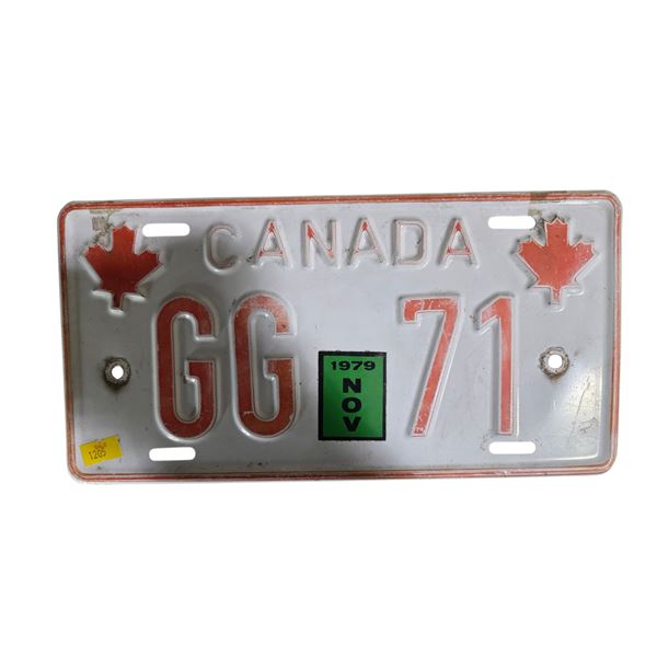 1979 Canada GG 71 Single License Plate with Maple Leaves