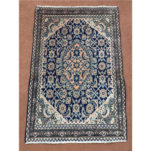 Ardebil Beautiful colouring 100% Authentic Hand Knotted Wool Persian Rug Handmade in Iran (Size 3.4'