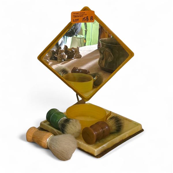 1930s Gillette Bakelite Gentleman’s Travel Case — Hinged Mirror, 3 Brushes