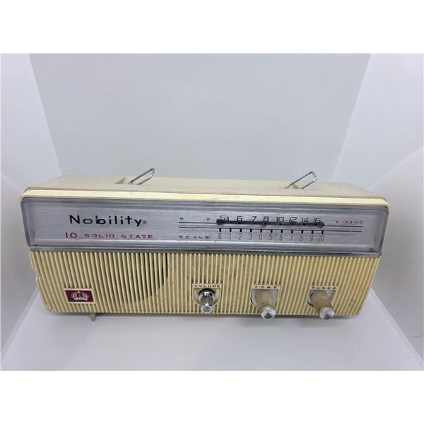 1960s Nobility 10 Solid State Portable Transistor Radio - No Strap