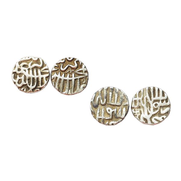 Mughal, Akbar (AH 963-1014, 1556-1605 AD), Silver Tanka, Set of Two coins, 6.85 gms & 7.02 gms, Prov
