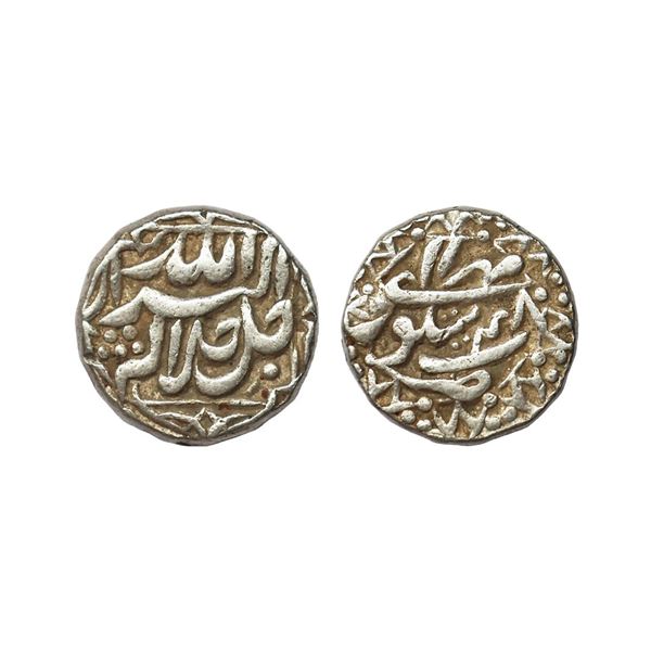 Mughal, Akbar (AH 963-1014, 1556-1605 AD), Silver Rupee, 11.33 gms