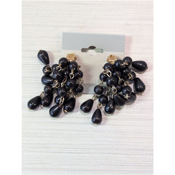 VINTAGE 1950'S BLACK BEADED CLIP-ON EARRINGS