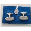 Image 1 : VINTAGE OVAL CUFFLINKS & TIE CLIP