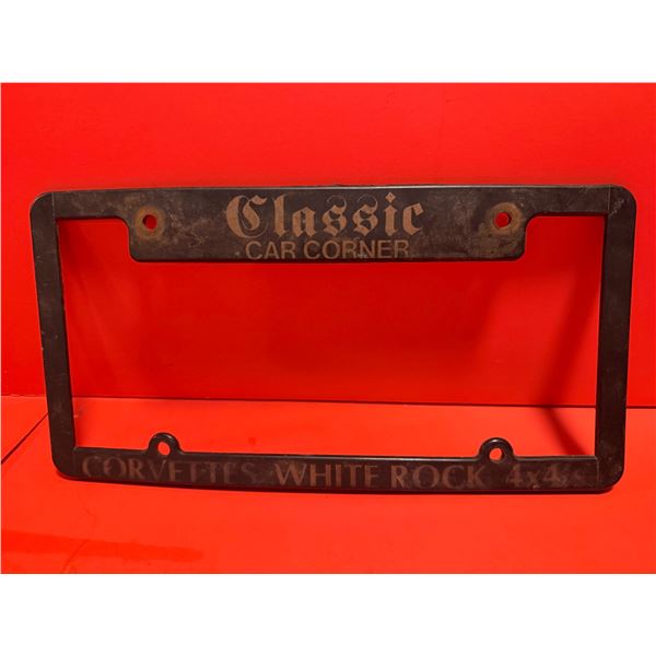 Vintage Classic CAR CORNER Corvette White Rock plastic plate holder