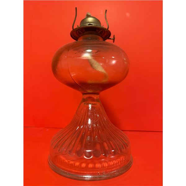 vintage clear glass kerosene oil lamp
