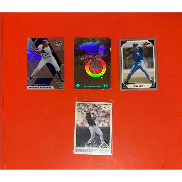 Lot of Baseball Cards