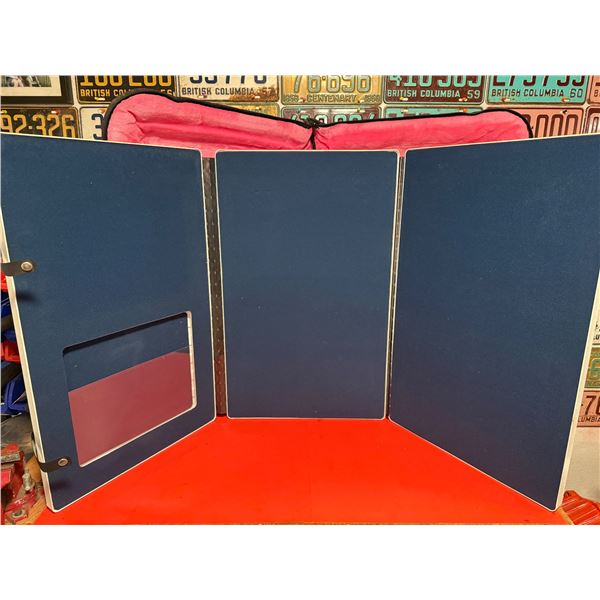 Levy’s bag and table top display