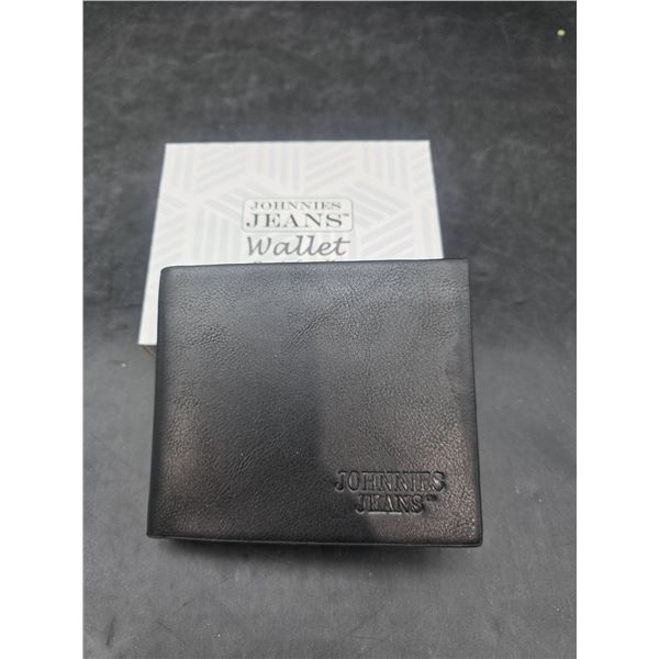 Johnnies Jeans Men’s Black Leather Bifold Wallet