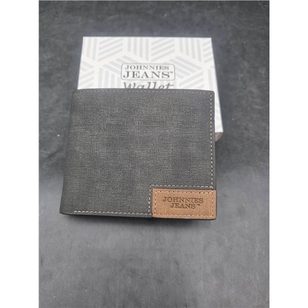 Johnnies Jeans Men’s Grey Bifold Wallet