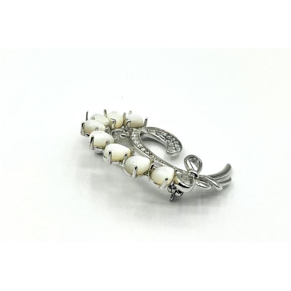Sterling Silver Freshwater Pearl Brooch Retail $500.00.
