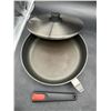 Image 3 : Woll Frying Pan with Removable Handle and Lid, 24cm Diameter