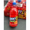 Image 3 : Sunny D Orange Strawberry Drink 10-Pack, 500 mL Bottles