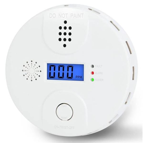 Carbon Monoxide Alarm Model NoC200A with Digital Display  Alarm Battery Powered