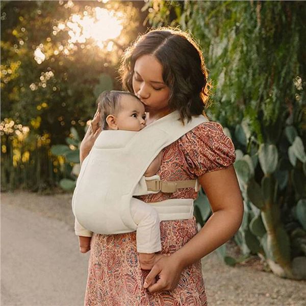 Ergobaby Embrace Cozy Newborn Carrier, Soft and Snug Knit