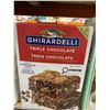 Image 2 : Ghirardelli Triple Chocolate Premium Brownie Mix, 2.83 Kg