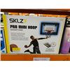 Image 2 : SKLZ Pro Mini Hoop Showtime Basketball Hoop Indoor Wall-Mounted