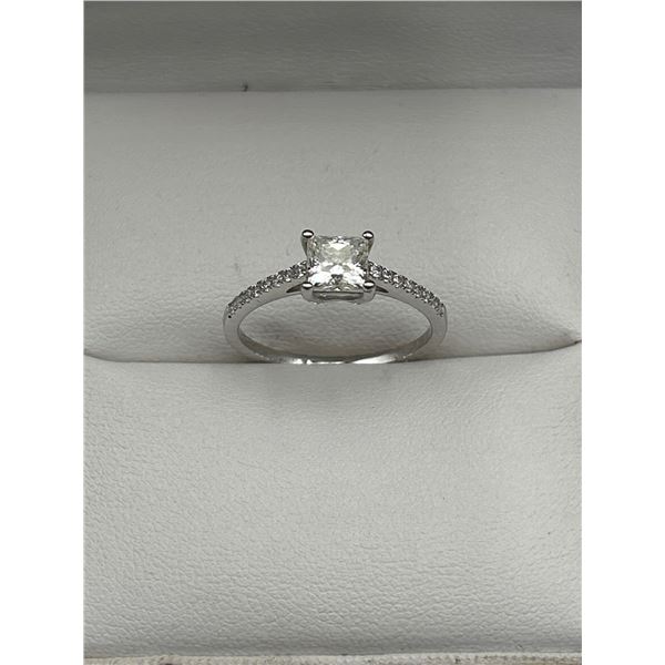 $1040 APPRAISED 1.00 CARAT MOISSANITE RING