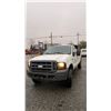 Image 1 : 2005 FORD F350 XL SUPER DUTY, 4DR PICKUP TRUCK, WHITE, VIN 1FTWX31575ED15034,