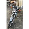 Image 1 : 2004 HARLEY-DAVIDSON SPORTSTER, MOTORCYCLE, SILVER, VIN 5HD4CAM154K426897,