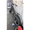 Image 3 : MOTORCYCLE, BLACK, NO VIN PLATE,
