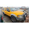 Image 7 : 2001 NISSAN FRONTIER, 2DR PICKUP, YELLOW, VIN 1N6ED26T81C397610,