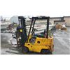 Image 1 : CLARKELIFT C500-30, LPG FORKLIFT, YELLOW *DOES NOT RUN*,