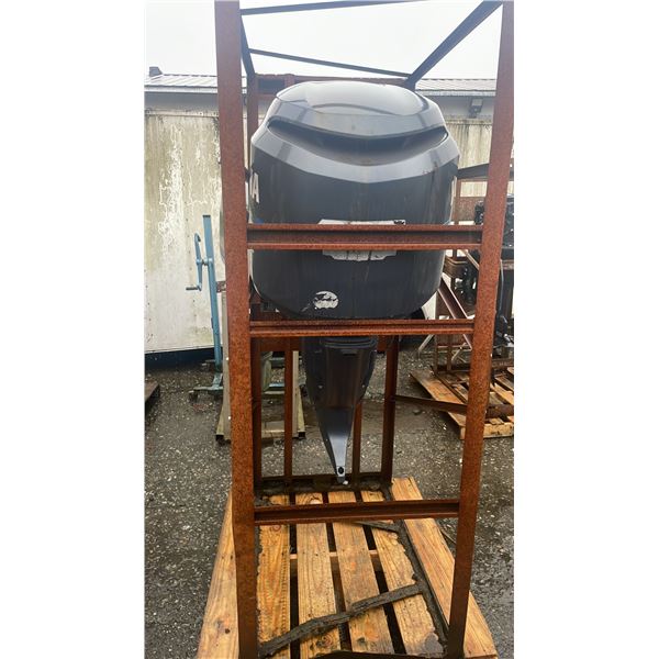 YAMAHA 225 HP FOUR-STROKE OUTBOARD MOTOR ON PORTABLE MOTOR STAND *UNKNOWN RUNNING CONDITION*